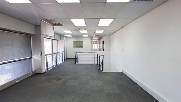 282  m² Office Space