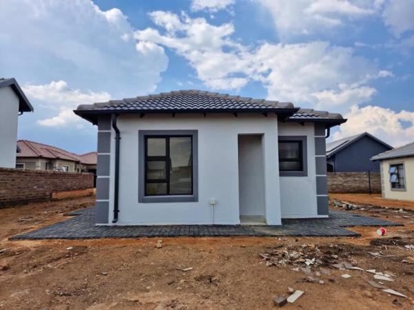2 Bedroom House