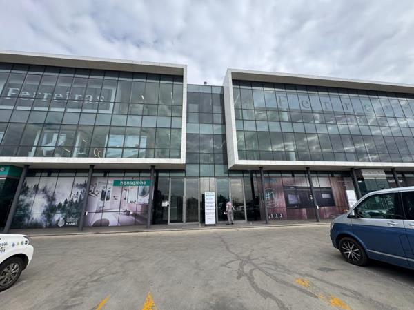 570 m² Commercial space