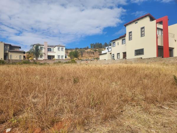 840 m² Land