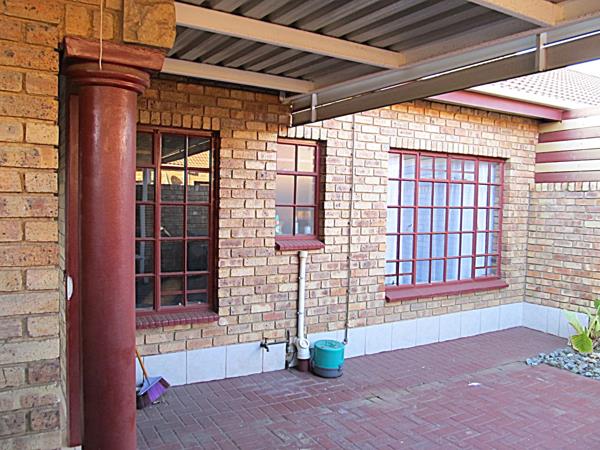 2 Bedroom Townhouse