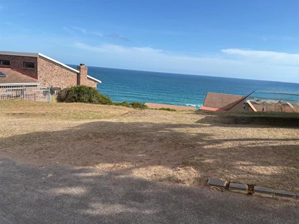 718 m² Land