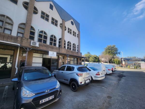 75  m² Commercial space