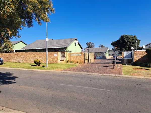 3 Bedroom Townhouse