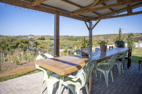 8 840 m² Smallholding