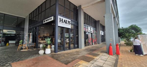 254  m² Commercial space