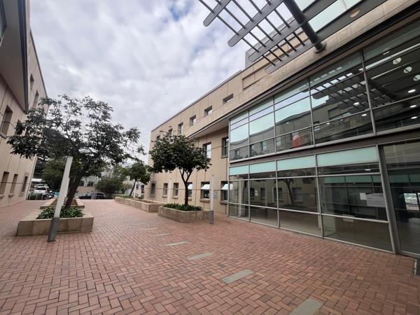 1 161  m² Office Space