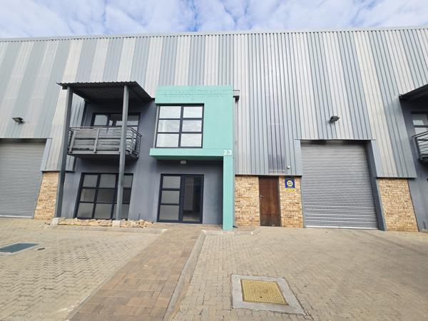 414  m² Industrial space