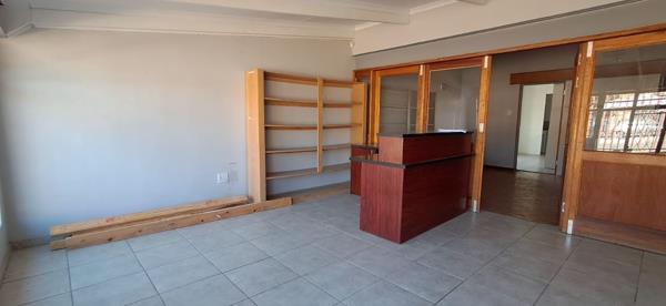 314  m² Commercial space