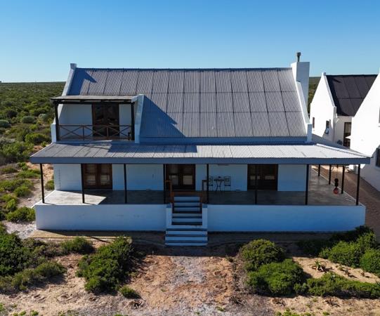 2.5 Bedroom House