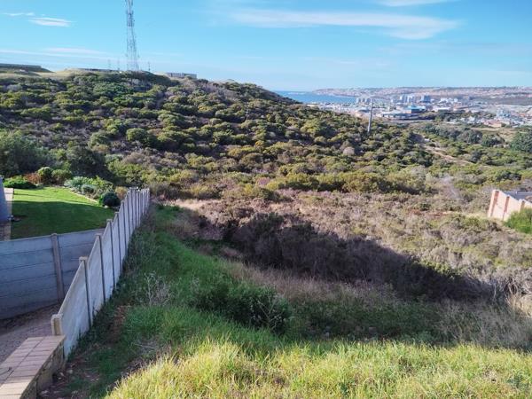 730 m² Land