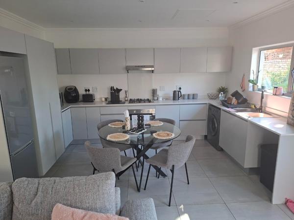 1 Bedroom Townhouse