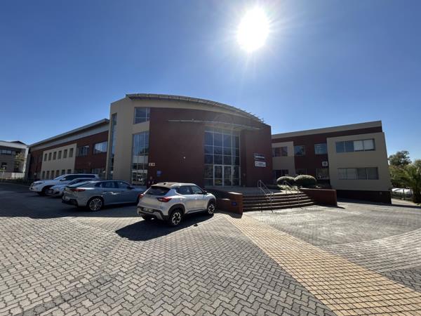 129  m² Office Space