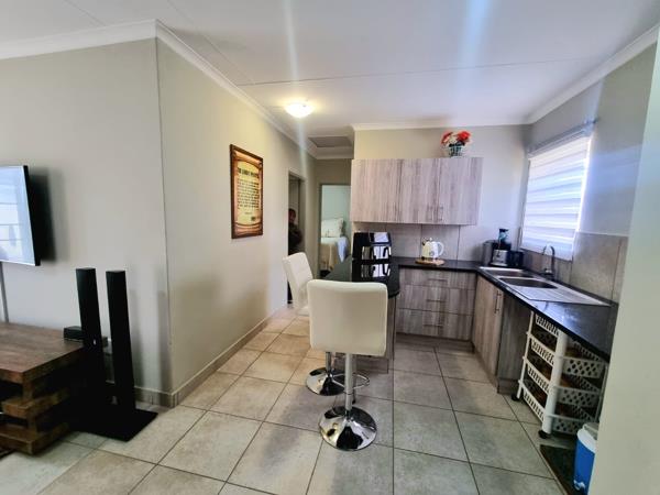 2 Bedroom House