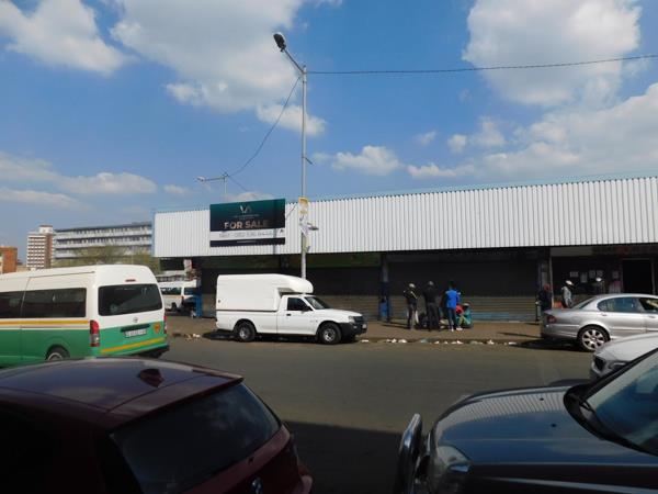 89  m² Commercial space