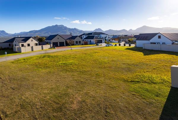 954 m² Land