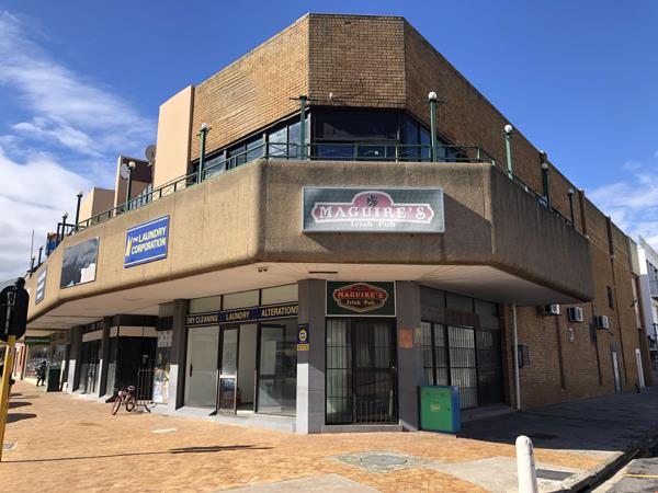 1 710  m² Commercial space