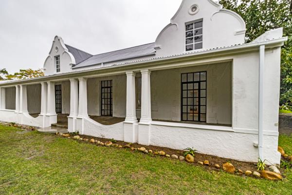 320  m² Commercial space