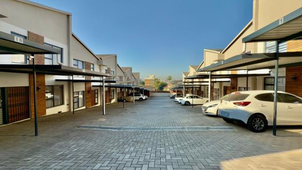 4 Bedroom Townhouse