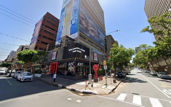 55  m² Commercial space