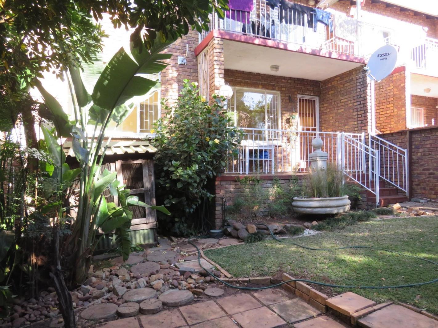 2 Bedroom Townhouse in La Montagne