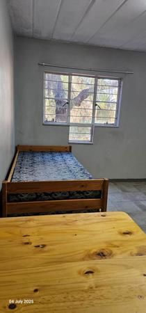 1 Bedroom House