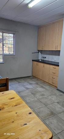1 Bedroom House