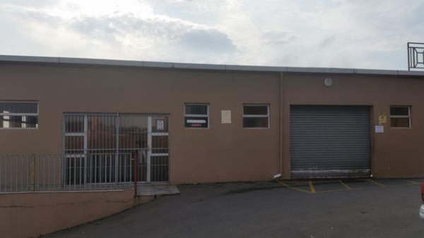 250  m² Commercial space