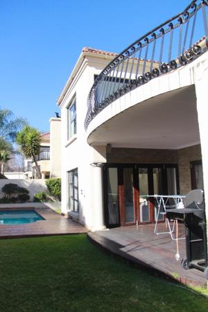 3 Bedroom Cluster