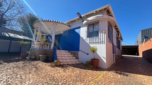 18  m² Commercial space