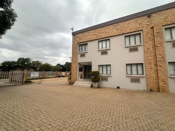2 805 m² Industrial space