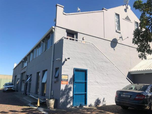 151 m² Commercial space