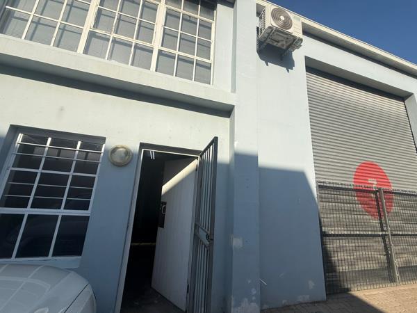 116  m² Commercial space