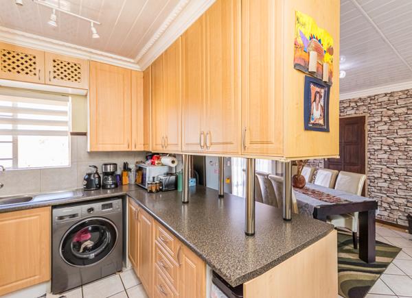 2 Bedroom ApartmentDie Hoewes - More