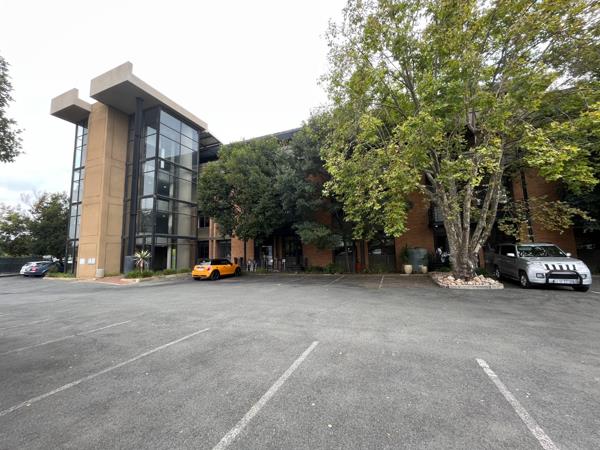 313  m² Office Space