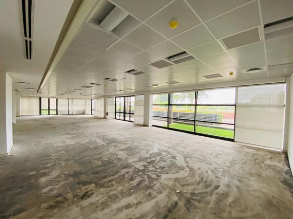 307  m² Office Space