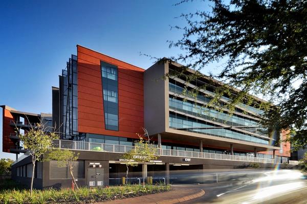 307 m² Office Space