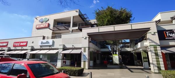 16 523  m² Retail Space