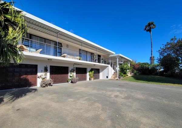 6 Bedroom House