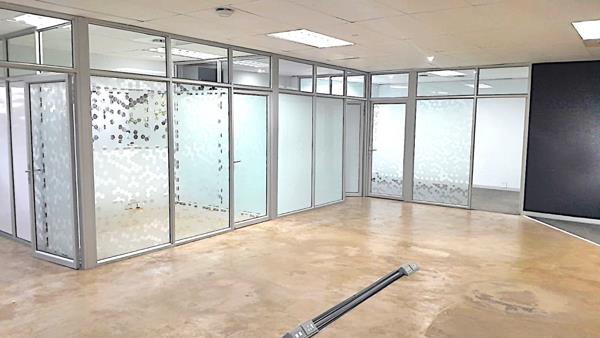 113  m² Office Space