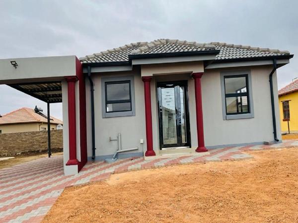 2 Bedroom House