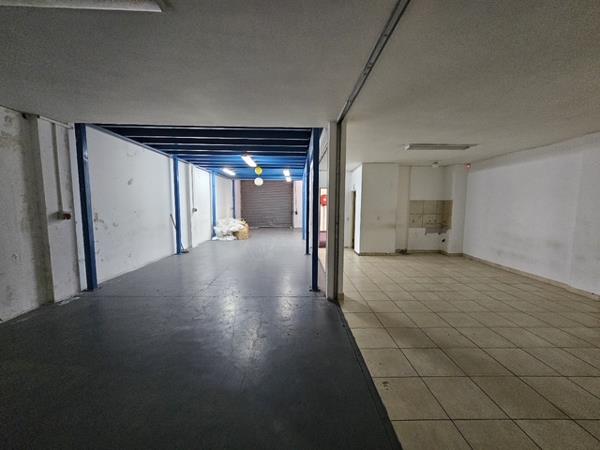 317  m² Industrial space