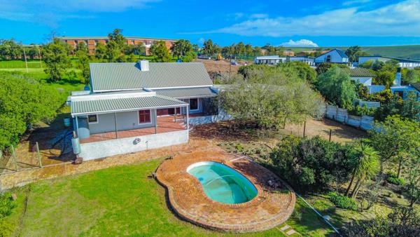 2 Bedroom House