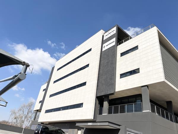 1 082  m² Commercial space