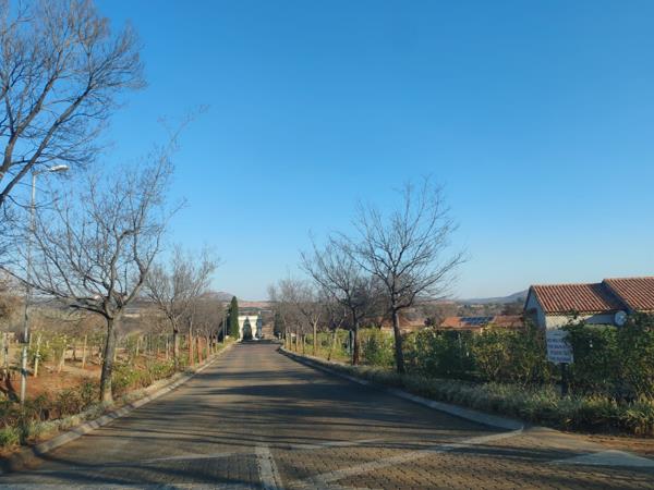 327 m² Land