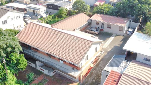 10 Bedroom House