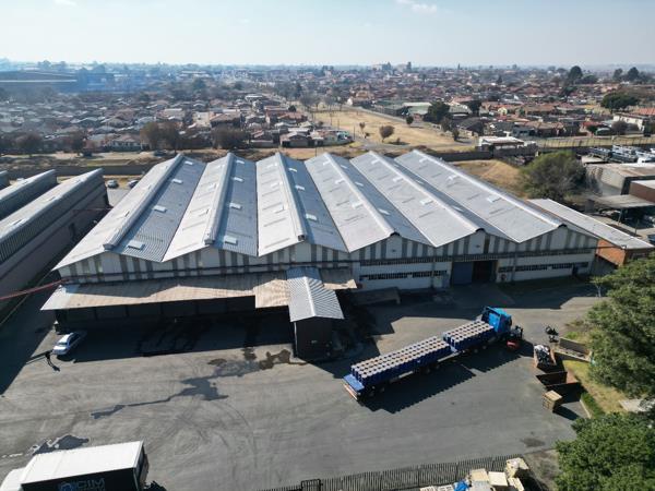 5 750  m² Industrial space