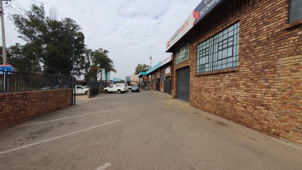 291  m² Commercial space