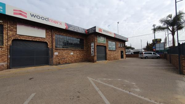 469  m² Commercial space