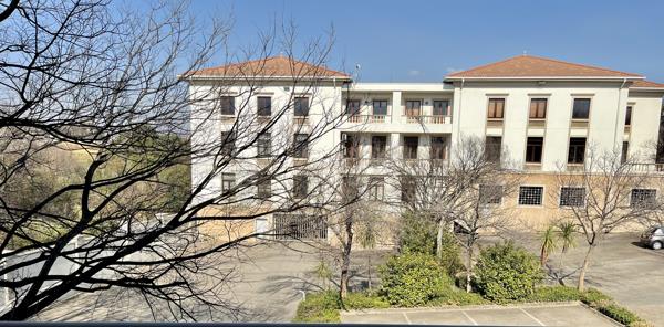 387 m² Office Space